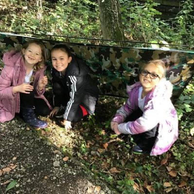 Hawthorn had lots of fun building shelters. The children really enjoyed learning how to fasten knots.