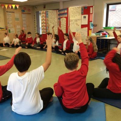 Chestnut class had a relaxing end to their afternoon with Yogi, practising breathing exercise, yoga stretches and relaxation techniques. We are looking forward to using some of the new activities we learnt in class throughout the year.