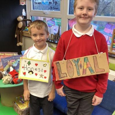 Children were invited to wear a kind word to remind us about the importance of being kind to others.