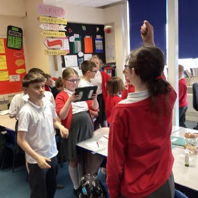 Beech class have been working on carrying out a fair test to investigate orbit times.