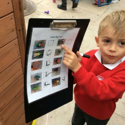 Ash Class enjoyed carrying out investigations during Roald Dahl Day.