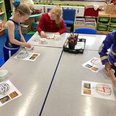 Drawing pumkins and looking at the artist Yayoi Kusama