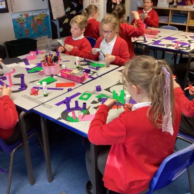 Making Advent Wreaths