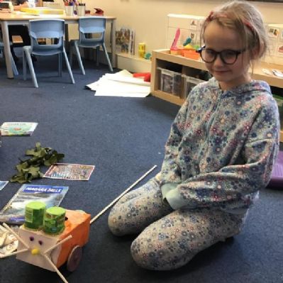 Almond class came to Ash class to share their DT projects with them.