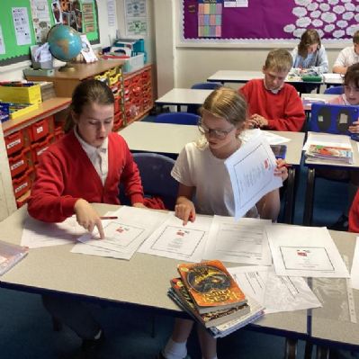 Y5 have enjoyed exploring sources from The Titanic during our Stepping Back in Time afternoon.